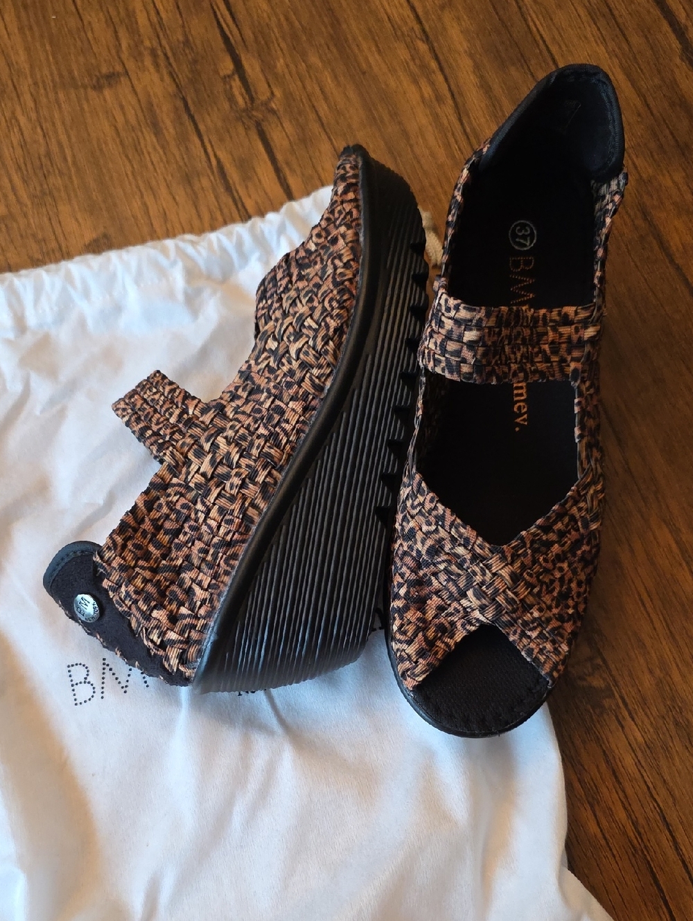 bernie mev. Halle Cheetah Peep-Toe Wedges